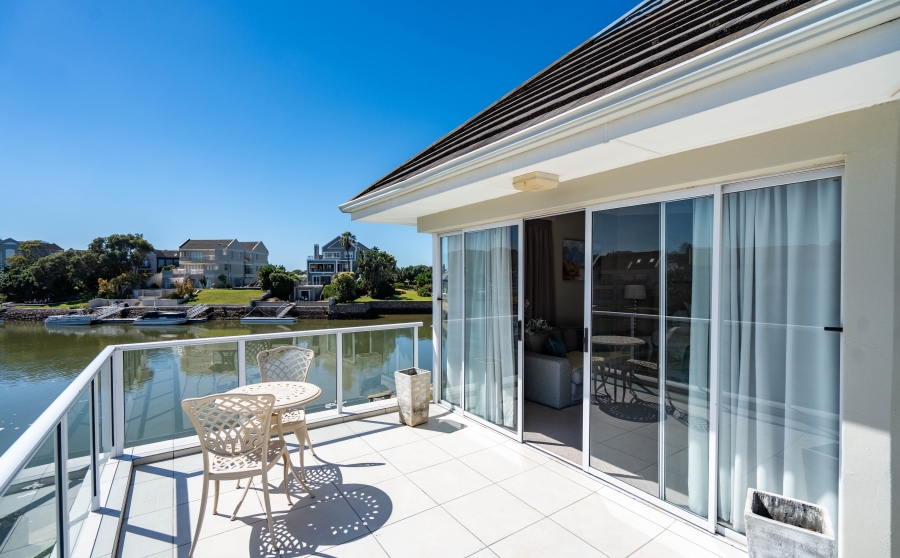 7 Bedroom Property for Sale in Royal Alfred Marina Eastern Cape